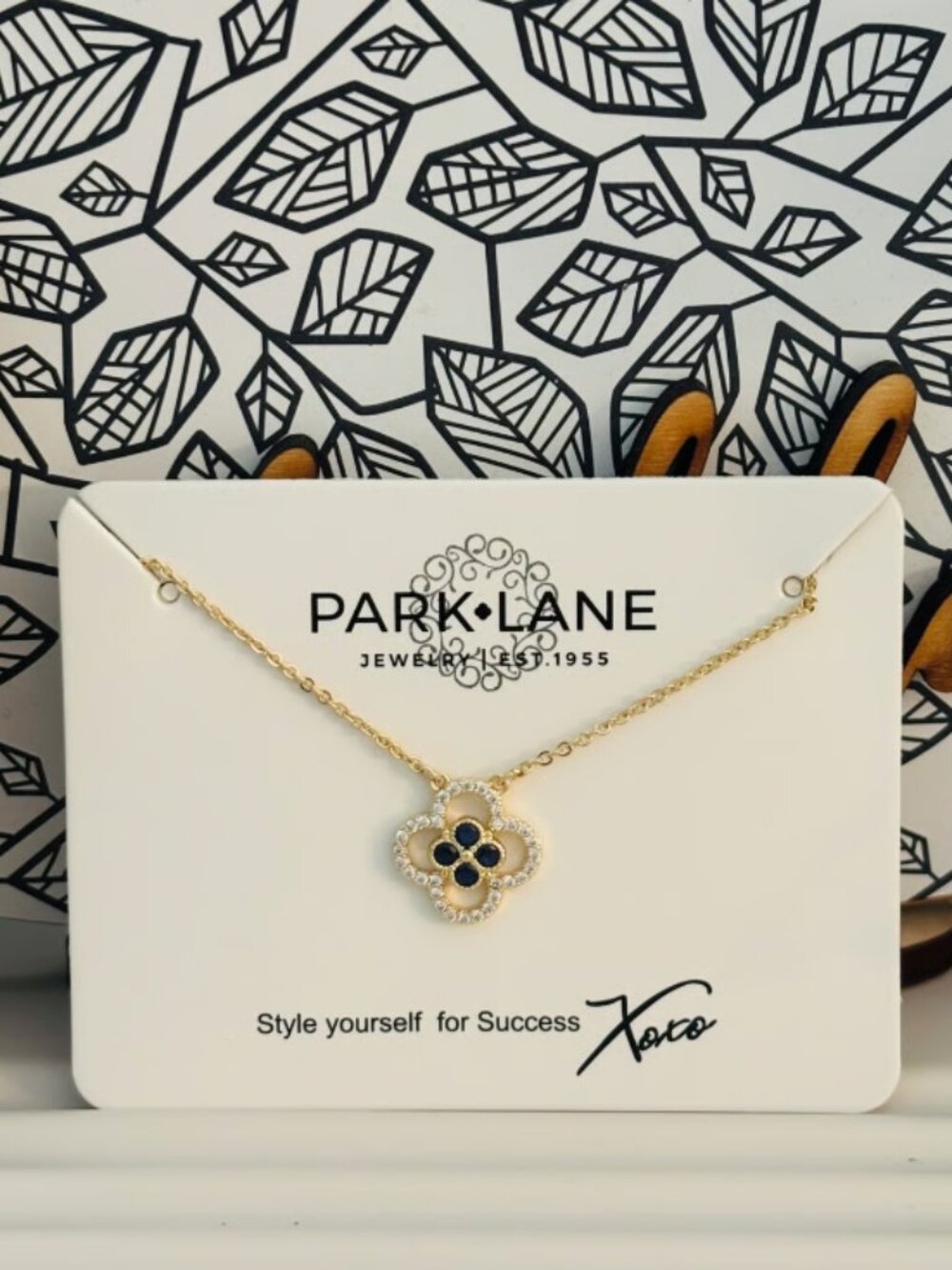 Park Lane Hollywood Necklace
